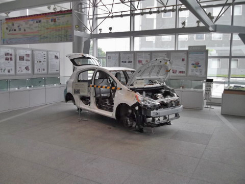 産業技術総合センターに展示してあるカットも出るの車