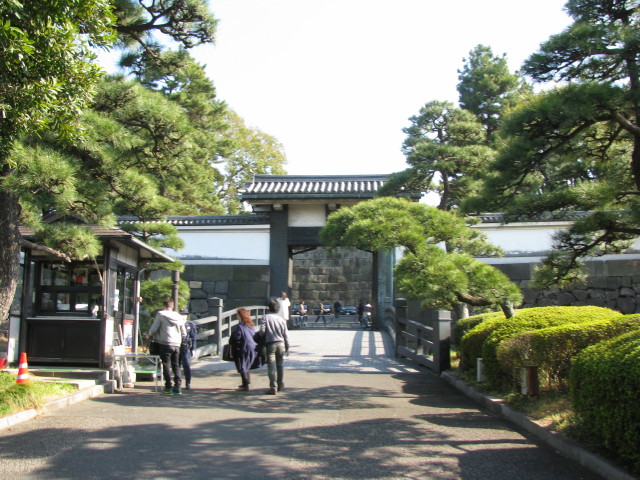 皇居の入り口