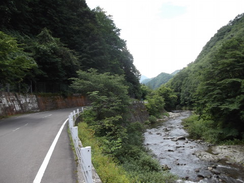 秋保二口キャンプ場へ行く途中の道