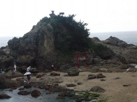 笹川流れの桑川海水浴場2日目