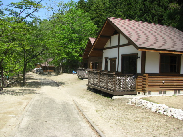 コテージが並んでいる