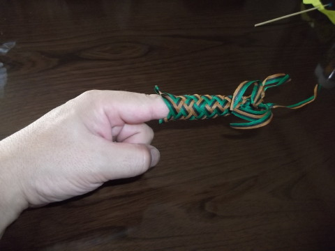 「ハブ編み」に指を入れてみた