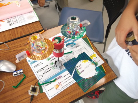 クリケットで動かすものを工作