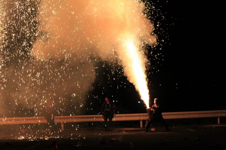 手筒花火が上がった