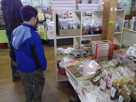 メイプル館の店内