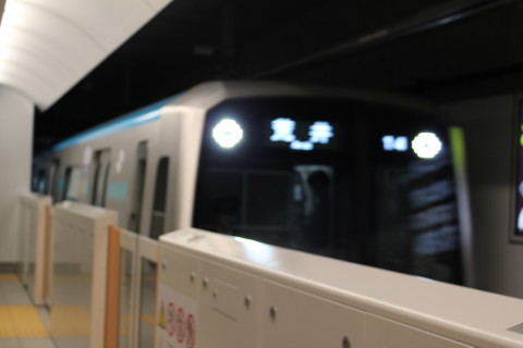 地下鉄東西線の電車