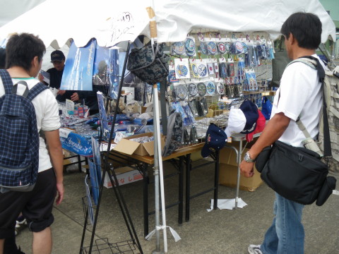 松島基地復興感謝イベントの出店で売っていた航空グッズ
